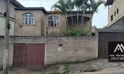 Casa com 3 dormitórios à venda, 160 m² por R$ 350.000,00 - Nova Benfica - Juiz de Fora/MG