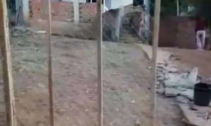 Chácara com 3 dormitórios à venda, 1000 m² por R$ 300.000,00 - Jardim Lermitage - Juiz de Fora/MG