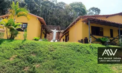 Chácara com 5 quartos, 7.500 m², à venda por R$ 150.000.00- De Entrada - CIDADE DE Chácara, MG