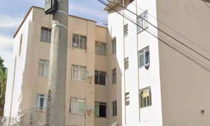Apartamento com 3 dormitórios à venda, 90 m² por R$ 240.000,00 - Bandeirantes - Juiz de Fora/MG