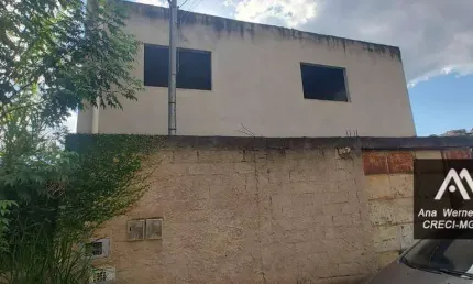 Apartamento com 3 dormitórios à venda, 60 m² por R$ 50.000 - Grajaú - Juiz de Fora/MG