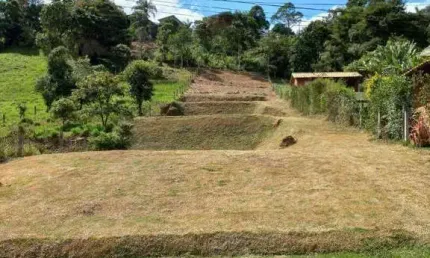 Terreno à venda, 1200 m² por R$ 135.000,00 - Valadares(Juiz de Fora) - Juiz de Fora/MG