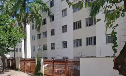 Apartamento com 2 dormitórios à venda, 54 m² por R$ 145.000 - Santa Isabel - Juiz de Fora/MG