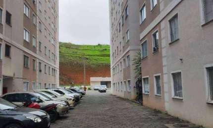 Apartamento com 2 dormitórios à venda, 45 m² por R$ 150.000,00 - Marilândia - Juiz de Fora/MG