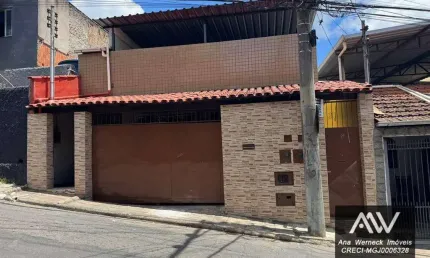 Casa com 2 dormitórios à venda, 85 m² por R$ 199.000,00 - Vila Furtado de Menezes - Juiz de Fora/MG