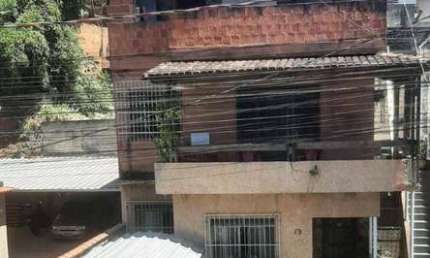 Casa com 3 dormitórios à venda, 180 m² por R$ 600.000,00 - Linhares - Juiz de Fora/MG