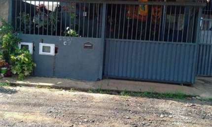 Casa com 2 dormitórios à venda, 100 m² por R$ 150.000 DE ENTRADA- Grama - Juiz de Fora/MG