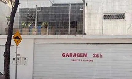 Casa com 3 dormitórios à venda, 390 m² por R$ 1.450.000 - Centro - Juiz de Fora/MG