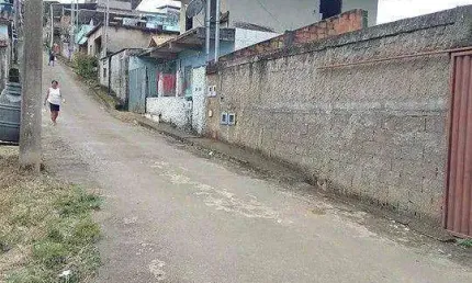 Casa com 1 dormitório à venda, 50 m² por R$ 32.000 -de entrada   Centro - Torreões (Juiz de Fora)/MG