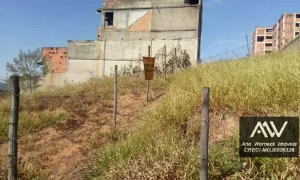 Terreno à venda, 180 m² por R$ 70.000,00 - Benfica - Juiz de Fora/MG