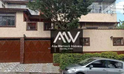 Casa com 4 dormitórios à venda, 165 m² por R$ 550.000,00 - Costa Carvalho - Juiz de Fora/MG