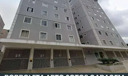 Apartamento com 2 dormitórios para alugar, 52 m² por R$ 700/mês + Taxas - Borboleta - Juiz de Fora/MG