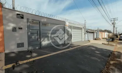 REF: Office2064 Casa no Jardim Presidente, sendo 3 suítes com 134m², Goiânia-GO codigo: 25666