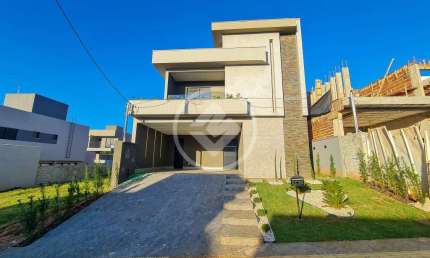 Casa em condomínio fechado com 3 quartos à venda na Rua Jasmin, 01, Jardins Capri, Senador Canedo