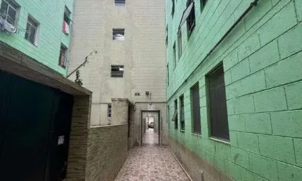 Apartamento para venda tem 48m2 com 2 quartos no Conjunto Habitacional Juscelino Kubitscheck de Oliveira.
