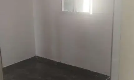 Apartamento 522 em otimo estado de conservacao, com 2 dormitorios, sala, cozinha, banheiro, area de servico e vaga de garagem