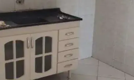 APTO  2 DORM NA CID. TIRADENTES PROXIMO DO TERMINAL NOVO