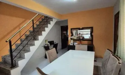 Casa com 3 quartos à venda na Rua Estado de Sergipe, 326, Jardim Imperador (Zona Leste), São Paulo por R$ 650.000