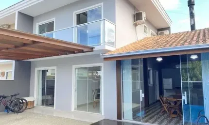 SOBRADO GEMINADO no FÁTIMA com 3 quartos para VENDA, 86 m²