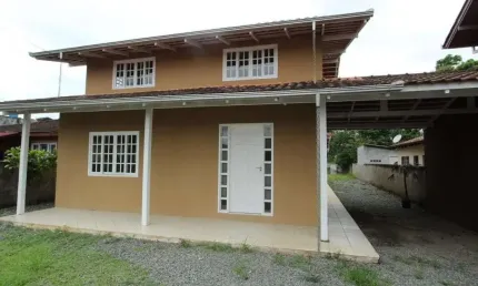 Casa com 4 quartos à venda na Rua Adília Mercedes dos Santos, 283, Fátima, Joinville