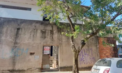 Casa com 1 quarto à venda na Rua Visconde de Taunay, São Lucas, Belo Horizonte