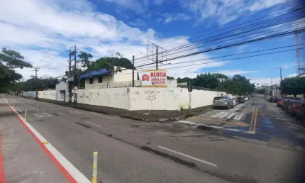 (PC1188) Prédio comercial medindo 9.043m² - Montese