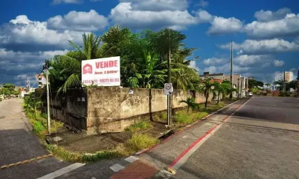 Terreno comercial para alugar na Rua Barão de Aratanha, 957, Fátima, Fortaleza