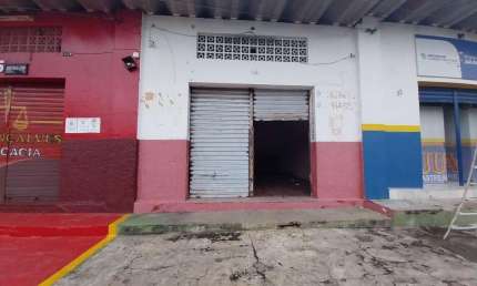 (LJ2232) Um box medindo 50m² localizado no bairro Franciscanos