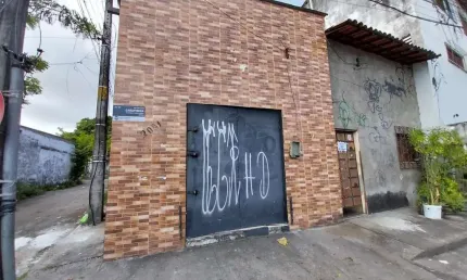 Ponto comercial para alugar na Avenida Carapinima, 2081, Benfica, Fortaleza