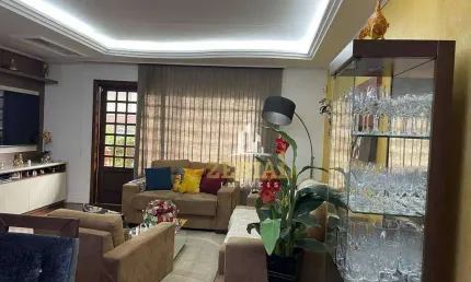 Sobrado com 4 dormitórios à venda, 281 m² por R$ 1.117.000,00 - Santa Maria - São Caetano do Sul/SP