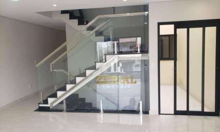 Sobrado com 3 dormitórios à venda, 201 m² por R$ 940.000,00 - Jardim Valdibia - São Bernardo do Campo/SP