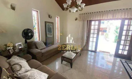 Casa com 3 dormitórios à venda, 221 m² por R$ 1.700.000,00 - Santa Maria - São Caetano do Sul/SP