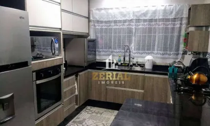 Sobrado com 3 dormitórios à venda, 105 m² por R$ 640.000,00 - Santa Maria - Santo André/SP