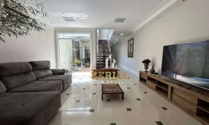 Sobrado à venda, 242 m² por R$ 1.700.000,00 - Olímpico - São Caetano do Sul/SP