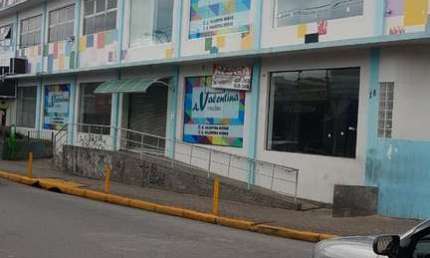 Ponto comercial para alugar na Avenida Nove de Julho, 18, Centro, Poá