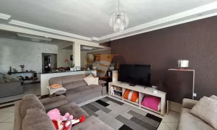 Casa Sobrado - Residencial em Jardim Imperador  -  Suzano
