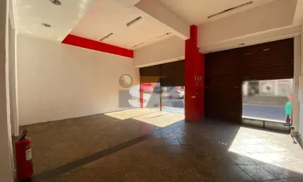Salão Comercial; na Av. Brasil; próximo ao Centro de Ferraz de Vasconcelos/SP.