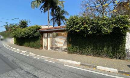 Casa comercial para alugar na Rua Vicente Guida, 227, Vila Acoreana, Poá