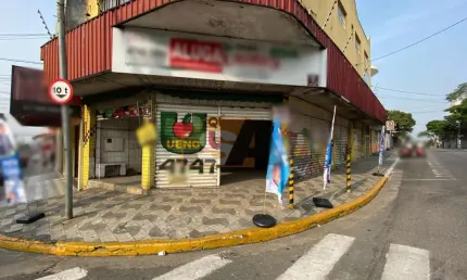 Salão Comercial; de esquina; na Glicério, em Suzano/SP.