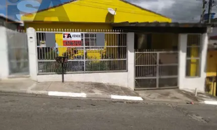 CASA RESIDENCIAL em Jardim Casa Branca - Suzano, SP