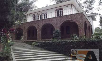 Chácara de 26.000 m² em Itaquaquecetuba/SP; 4 quartos; piscina