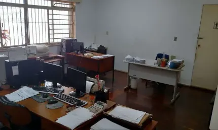 Casa comercial à venda na Rua Mirambava, 585, Centro, Suzano