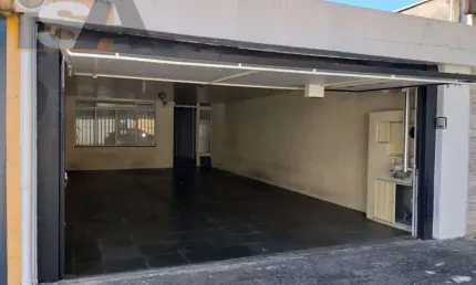 Casa com 3 quartos para alugar na Rua Coronel Octávio Azeredo, 178, Vila Mazzei, São Paulo