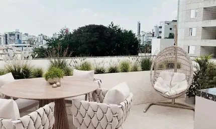 EXCELENTE OPORTUNIDADE DE COMPRAR UMA COBERTURA COM LINDA VISTA NO BAIRRO SAGRADA FAMILIA.