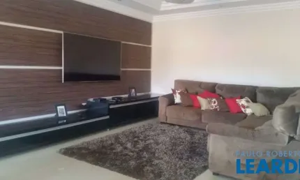 Casa com 3 quartos à venda no Bussocaba, Osasco 