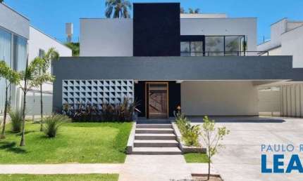 Casa em condomínio fechado com 4 quartos à venda no Moinho Velho, Cotia 