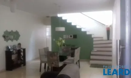 Casa com 3 quartos à venda no Jardim D'Abril, Osasco 