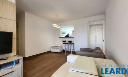Apartamento com 3 quartos para alugar na Vila São Francisco, São Paulo 