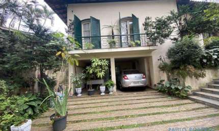 Casa com 4 quartos para alugar na Cidade Jardim, São Paulo 