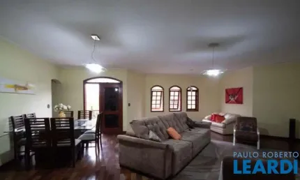 Casa com 5 quartos à venda no Parque dos Príncipes, São Paulo 